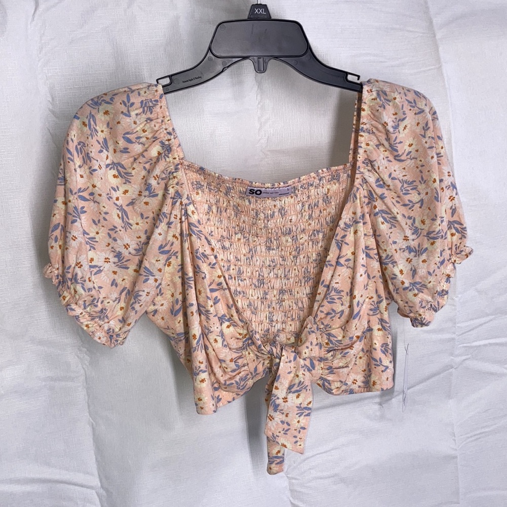 SO top floral print tie front smocked back puff sleeve crop top boho L jrs - Picture 4 of 16